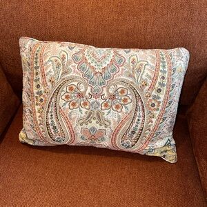 Paisley Decorative Lumbar Pillow with Insert